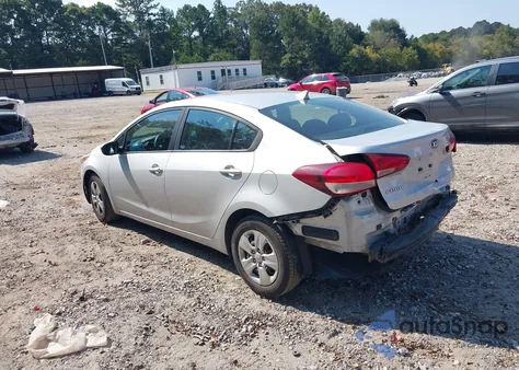 2017 Kia Forte Lx z USA, uszkodzony, nr VIN 3KPFK4A74HE118711